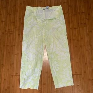 Floral Print Pants in Light Green and White